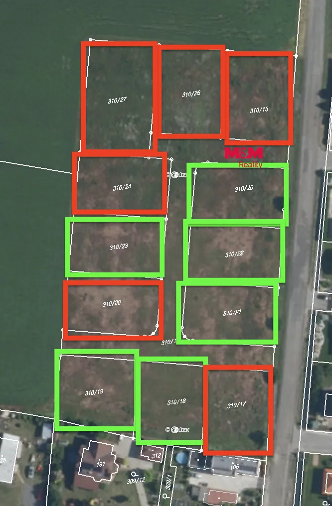 Prodej stavebního pozemku 4884 m²